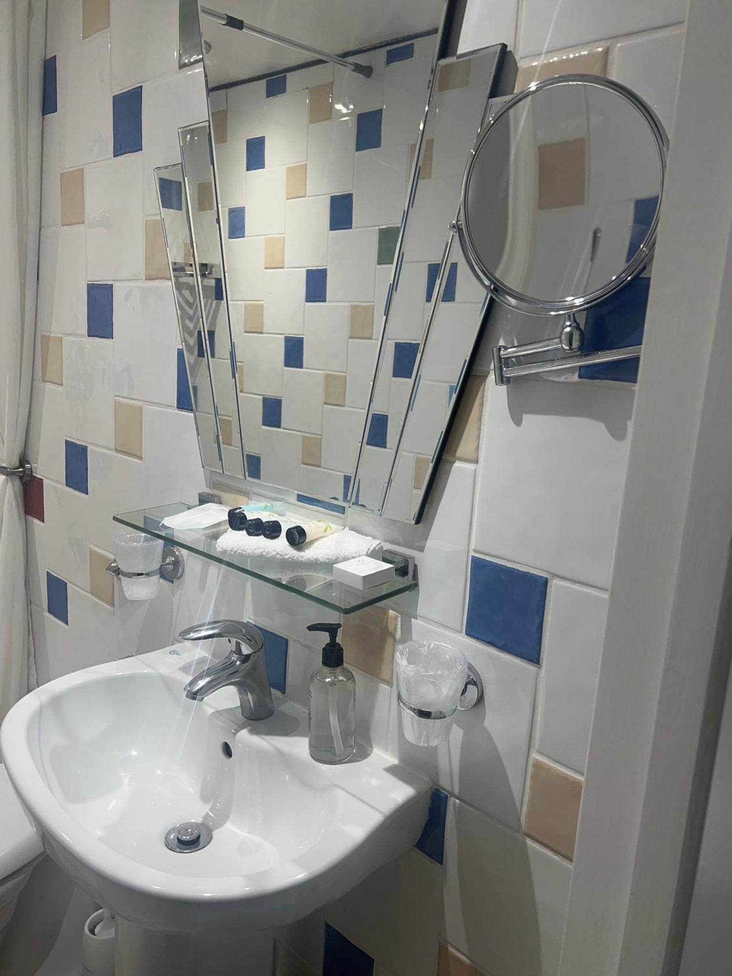 Addison B&B Guildford Dış mekan fotoğraf
